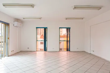 Ponto Comercial para alugar, 85m² no Vila Romana, São Paulo