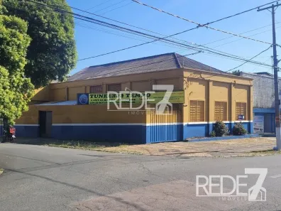 Galpão/Depósito/Armazém para venda ou aluguel, 1950m² no Vila Industrial, Campinas