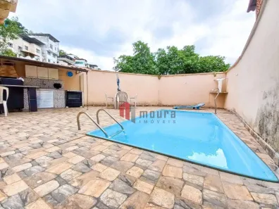 Casa com 3 Quartos à venda, 230m² no Grajaú, Juiz de Fora