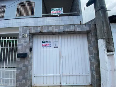 Casa com 3 Quartos para alugar, 200m² no Ponto Novo, Aracaju