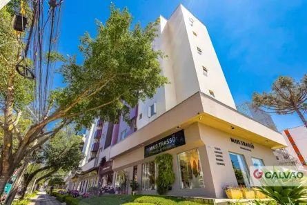 Apartamento com 2 Quartos para alugar, 58m² no Centro, Curitiba