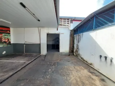 Galpão/Depósito/Armazém com 3 Quartos para alugar, 214m² no Tibery, Uberlândia