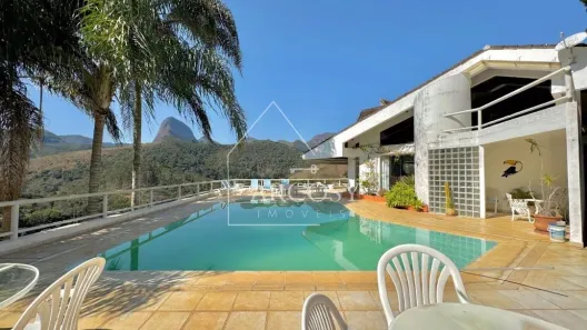 Casa de Condomínio com 5 Quartos à venda, 10553m² no Cuiabá, Petrópolis