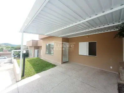 Casa de Condomínio com 2 Quartos para alugar, 70m² no Nogueira, Guararema