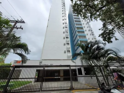 Apartamento com 3 Quartos para alugar, 75m² no Casa Forte, Recife