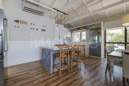Casa com 4 Quartos à venda, 280m² no Ariribá, Balneário Camboriú