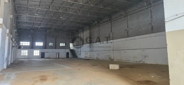 Galpão/Depósito/Armazém para alugar, 1200m² no Éden, Sorocaba
