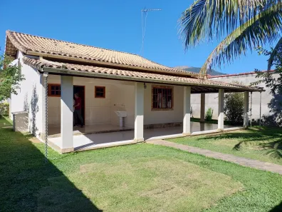 Casa de Condomínio com 2 Quartos à venda, 450m² no , Cachoeiras de Macacu