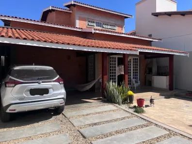 Casa com 4 Quartos à venda, 241m² no Parque Santa Cecília, Piracicaba