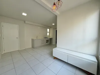 Apartamento com 2 Quartos para alugar, 46m² no Sertão do Maruim, São José