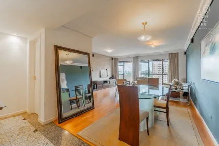 Apartamento com 3 Quartos à venda, 154m² no Água Verde, Curitiba
