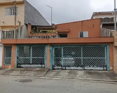 Casa com 2 Quartos à venda, 138m² no Vila Sacadura Cabral, Santo André