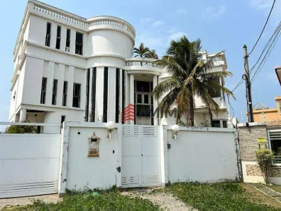 Casa com 5 Quartos à venda, 848m² no Camboinhas, Niterói