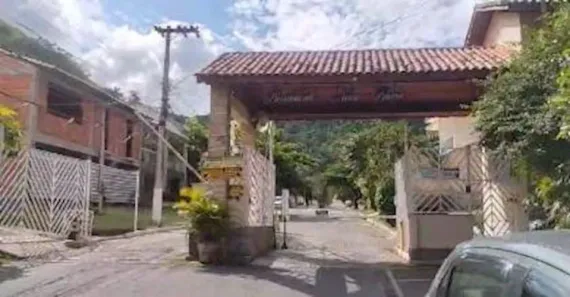 Casa com 3 Quartos à venda, 338m² no Matadouro, Barra do Piraí