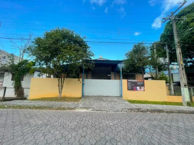 Galpão/Depósito/Armazém à venda, 450m² no Santa Augusta, Criciúma
