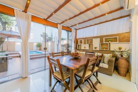 Casa de Condomínio com 4 Quartos à venda, 296m² no Vila Assunção, Porto Alegre