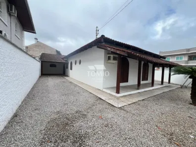 Casa com 3 Quartos à venda, 224m² no Coloninha, Gaspar