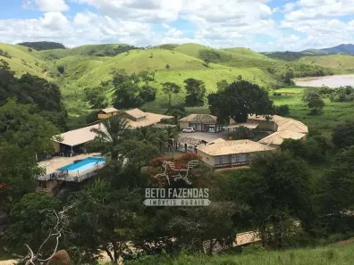 Fazenda/Sítio com 19 Quartos à venda, 1210000m² no , Piraí
