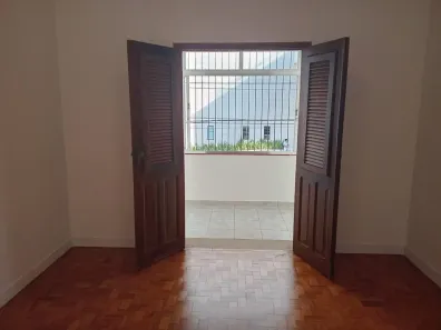 Casa de Condomínio com 2 Quartos para alugar, 70m² no Boqueirão, Santos