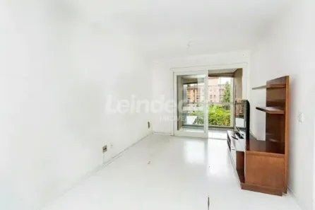 Apartamento com 3 Quartos para alugar, 104m² no Chácara das Pedras, Porto Alegre