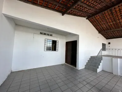 Casa com 4 Quartos à venda, 400m² no Conjunto Habitacional Turu, São Luís
