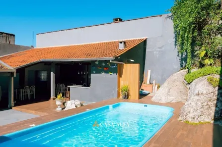 Casa com 6 Quartos à venda, 180m² no Centro, Guaratuba