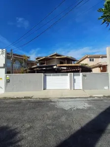 Casa de Condomínio com 4 Quartos para alugar, 270m² no Buraquinho, Lauro de Freitas