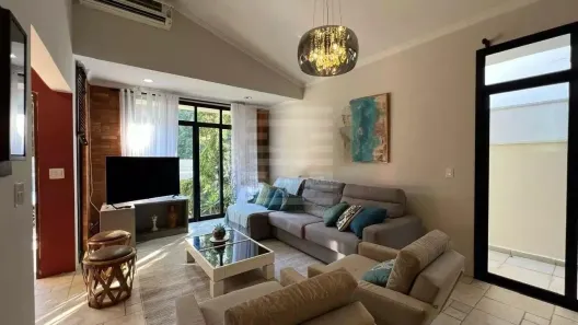 Casa de Condomínio com 4 Quartos à venda, 200m² no Jardim Recanto, Valinhos