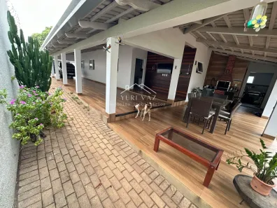 Casa com 4 Quartos à venda, 270m² no Jardim Guanabara, Goiânia