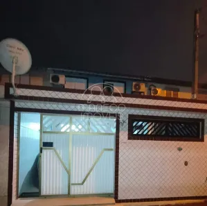 Sobrado com 2 Quartos à venda, 70m² no Vila Margarida, São Vicente