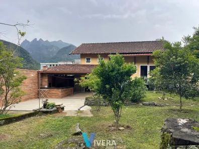 Casa com 5 Quartos à venda, 190m² no Barroso, Teresópolis