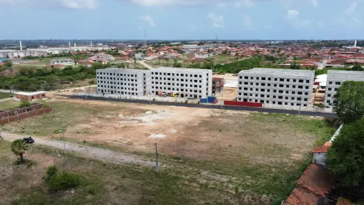 Lote/Terreno à venda, 150m² no Parque Guadalajara (Jurema), Caucaia