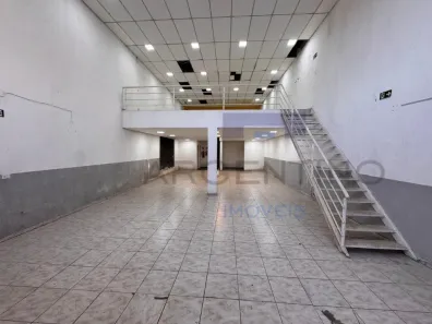 Galpão/Depósito/Armazém para alugar, 204m² no Jardim São Pedro, Mogi das Cruzes