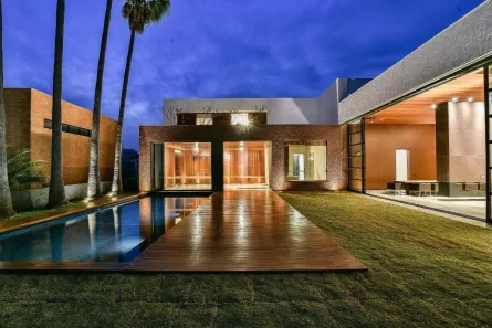 Casa com 4 Quartos à venda, 661m² no Esperança, Londrina
