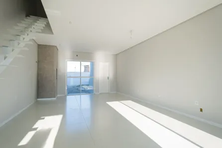 Casa com 2 Quartos à venda, 96m² no Laranjal, Pelotas