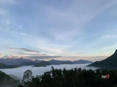 Casa de Condomínio com 4 Quartos à venda, 330m² no Samambaia, Petrópolis