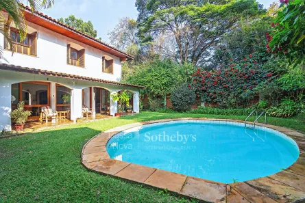 Casa com 4 Quartos à venda, 374m² no Butantã, São Paulo
