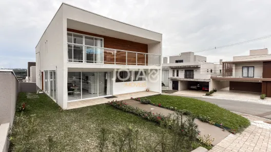 Casa de Condomínio com 4 Quartos à venda, 225m² no São Braz, Curitiba