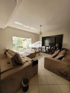 Casa com 5 Quartos à venda, 250m² no Jardim América, Goiânia