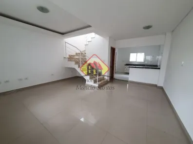 Sobrado com 3 Quartos para alugar, 119m² no Vila Areao, Taubaté