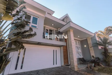 Sobrado com 3 Quartos à venda, 340m² no Estância Velha, Canoas