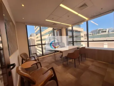 Sala Comercial para alugar, 254m² no Vila Olímpia, São Paulo