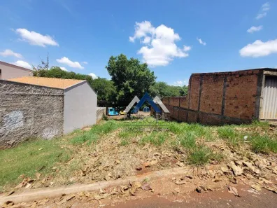 Lote/Terreno à venda, 200m² no Jardim Planalto, Londrina
