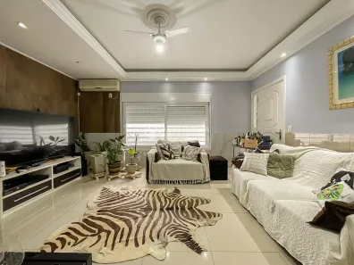 Casa com 3 Quartos à venda, 171m² no Nonoai, Porto Alegre