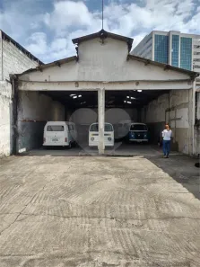 Galpão/Depósito/Armazém à venda, 400m² no Jardim Avelino, São Paulo
