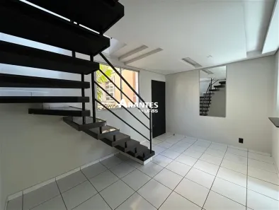 Cobertura com 3 Quartos à venda, 117m² no Santa Mônica, Uberlândia