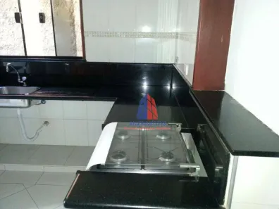 Sobrado com 3 Quartos à venda, 150m² no Parque Nova Carioba, Americana