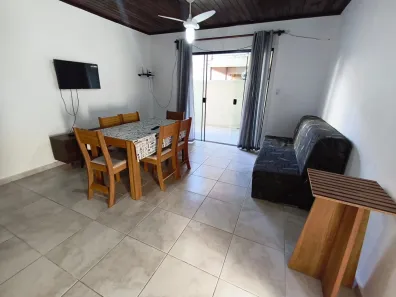 Casa com 2 Quartos para alugar, 100m² no Praia dos Anjos, Arraial do Cabo