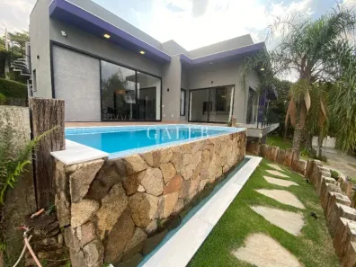 Casa com 3 Quartos à venda, 361m² no Portão, Atibaia