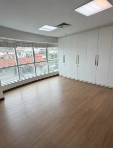 Sala Comercial para alugar, 103m² no Caminho das Árvores, Salvador